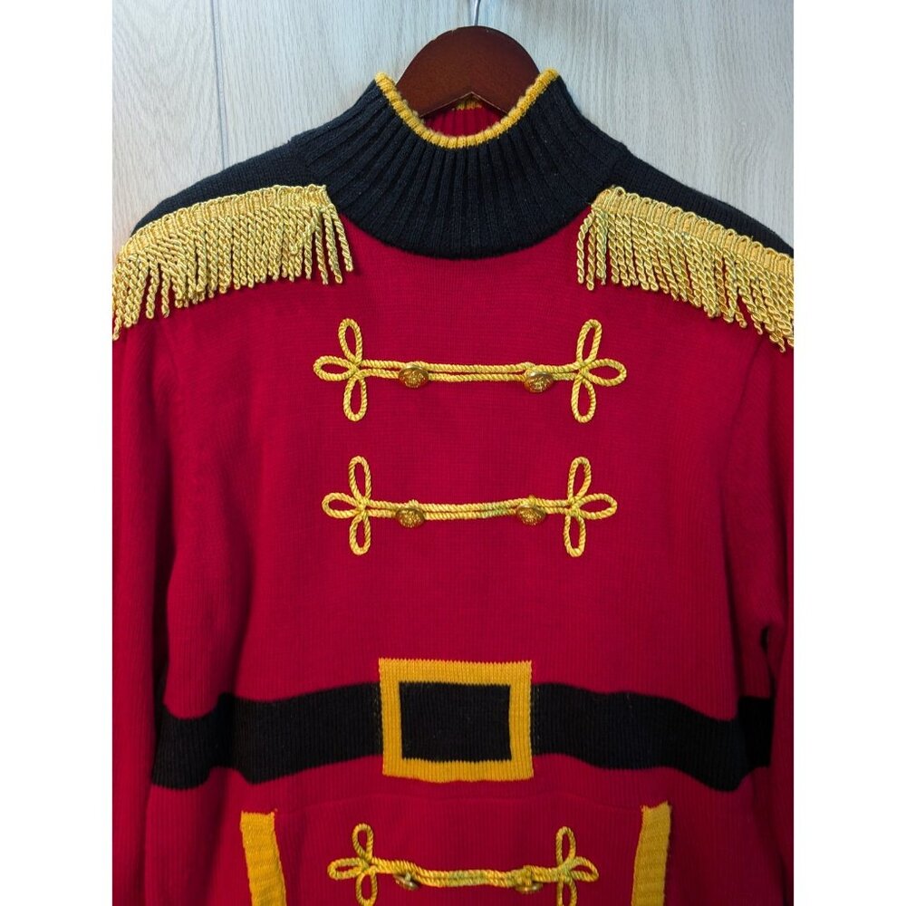 33 Degrees Ugly Christmas Sweater M Mens Nutcracker Soldier Holiday Party Fun - Picture 2 of 7